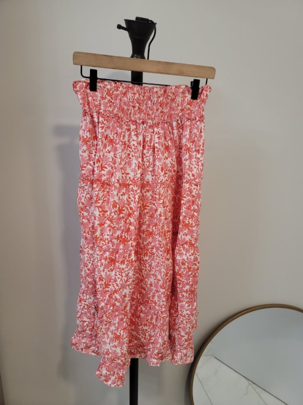 Tuckernuck Smocked Floral Skirt  Geranium Poppy Xs/s Pink City Prints
